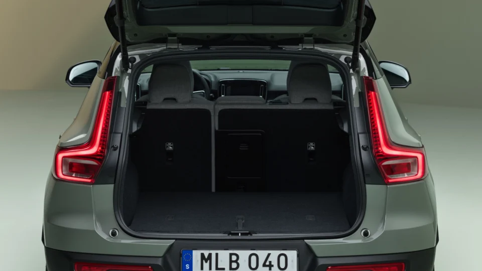 ex40-electric-gallery-15-16x9