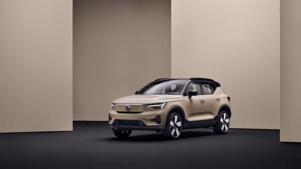 ex40-electric-gallery-6-16x9